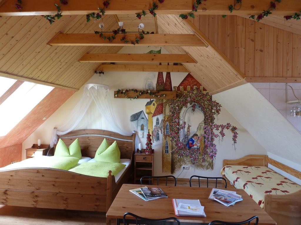 Gaestezimmer Am Maerchenbrunnen Dresden Værelse billede